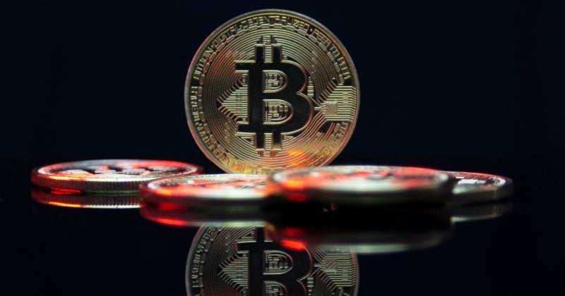 Bitcoin spot ETFs see $363M outflow